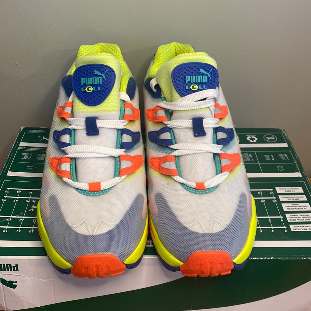 Puma Sneakers